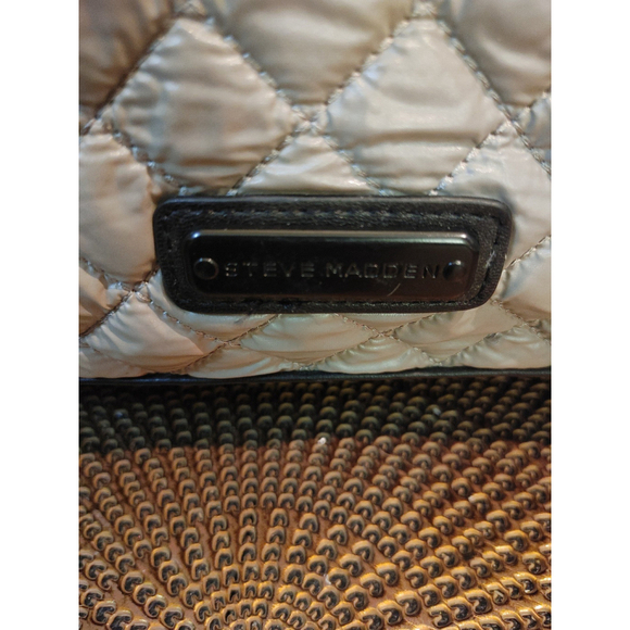 Steve Madden Quilted Nylon Overnighter - Picture 5 of 9